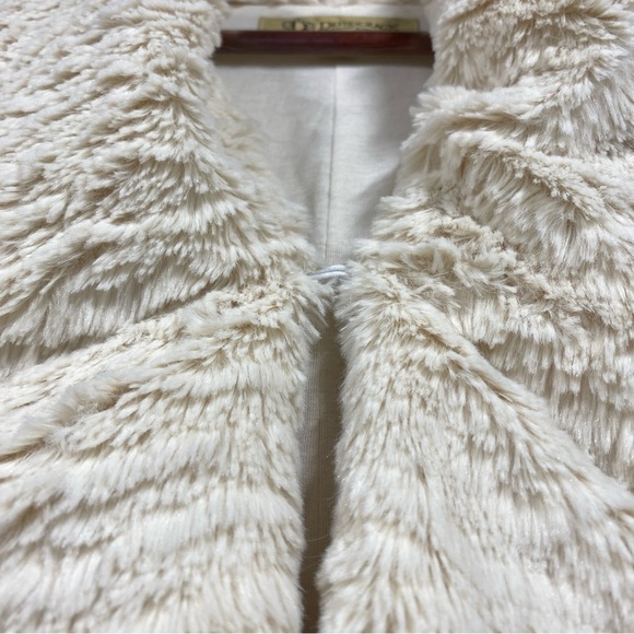Democracy Faux Fur Draped Vest Cardigan Size S - Picture 3 of 8